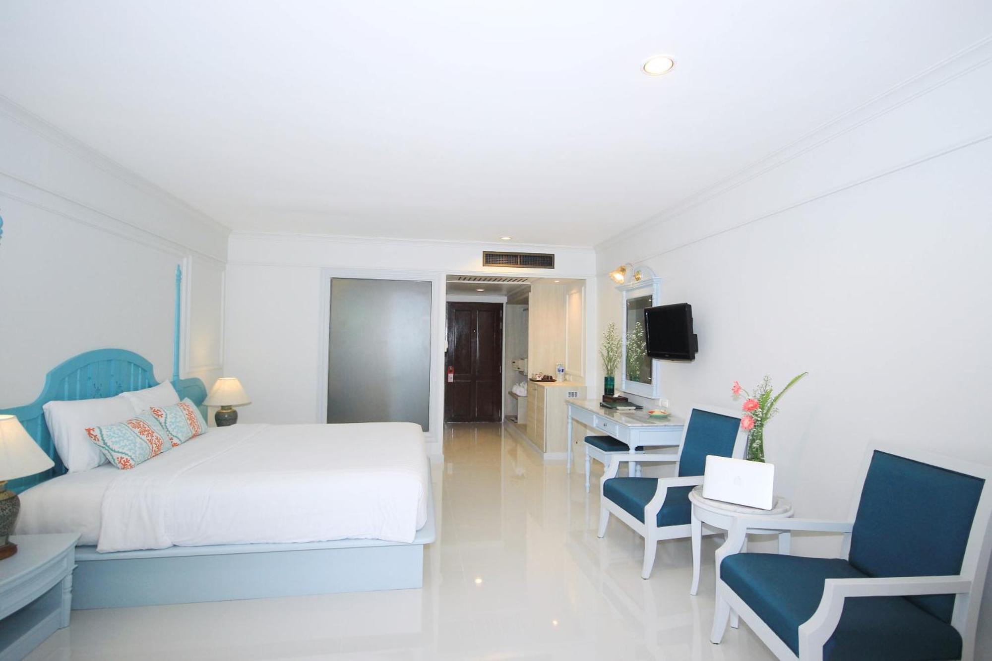 Krabi Tipa Resort - SHA EXTRA PLUS Ao Nang Quarto foto