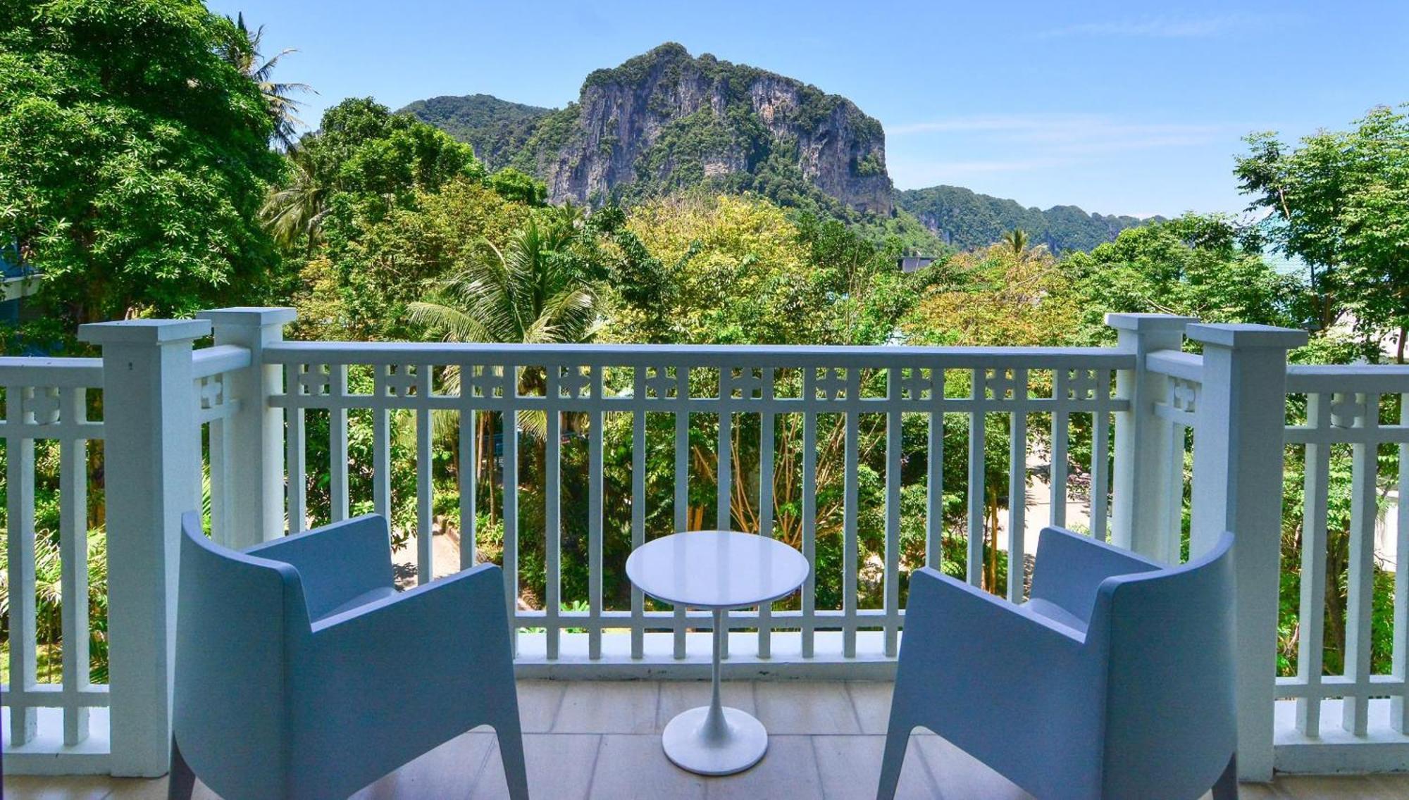 Krabi Tipa Resort - SHA EXTRA PLUS Ao Nang Quarto foto